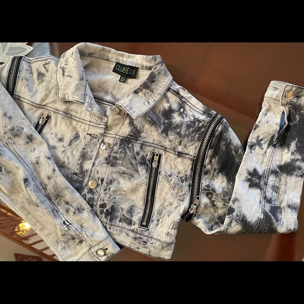 Dolls Kill Shorts set